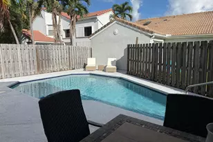 10126 Caoba St, Palm Beach Gardens, FL 33410 - Photo 2