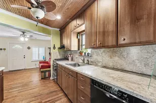 806 N M St, Lake Worth Beach, FL 33460 - Photo 10