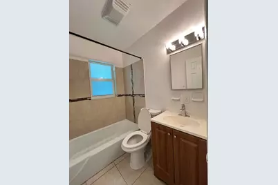 1775 Highland Avenue #4, Vero Beach, FL 32960 - Photo 16
