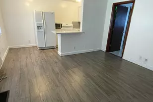 930 NE 17th Terrace NE, Fort Lauderdale, FL 33304 - Photo 1