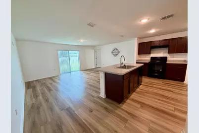 597 NW Kilpatrick Avenue, Port Saint Lucie, FL 34983 - Photo 8