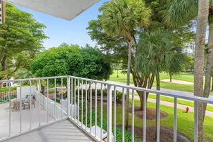 7370 Orangewood Ln, Boca Raton, FL 33433 - Photo 24