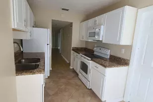 9947 SW 59th Ct, Cooper City, FL 33328 - Photo 8