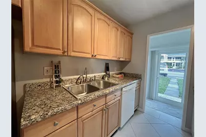 2755 NE 28th Avenue #B4, Lighthouse Point, FL 33064 - Photo 6