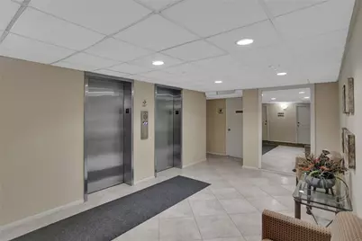 133 N Pompano Beach Boulevard #1103, Pompano Beach, FL 33062 - Photo 32