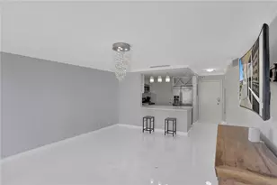 133 N Pompano Beach Blvd, Pompano Beach, FL 33062 - Photo 8