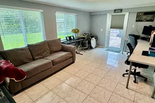4300 Grant St, Hollywood, FL 33021 - Photo 18