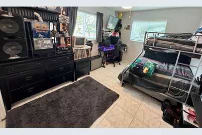4300 Grant Street, Hollywood, FL 33021 - Photo 20