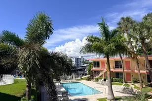 2825 NE 33rd Ave, Fort Lauderdale, FL 33308 - Photo 2