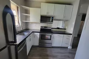 1791 NW 96th Terrace, Pembroke Pines, FL 33024 - Photo 4