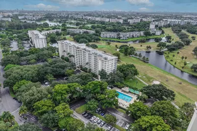 3520 Oaks Way #904, Pompano Beach, FL 33069 - Photo 36