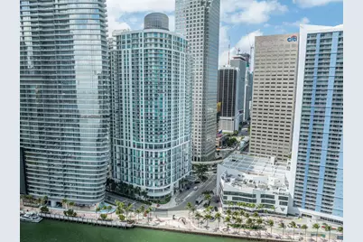 300 S Biscayne Boulevard #L-832, Miami, FL 33131 - Photo 32