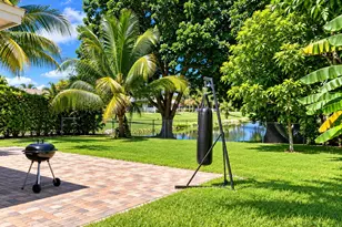 19660 Delaware Cir, Boca Raton, FL 33434 - Photo 16