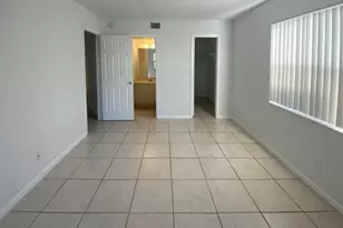 9000 NW 28th Dr, Coral Springs, FL 33065 - Photo 14