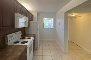 9000 NW 28th Dr, Coral Springs, FL 33065 - Photo 10