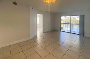 9000 NW 28th Dr, Coral Springs, FL 33065 - Photo 8