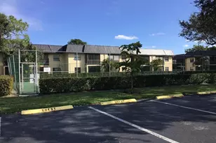 9157 NW 1st Ct, Pembroke Pines, FL 33024 - Photo 2