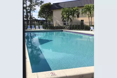 9157 NW 1st Court #203, Pembroke Pines, FL 33024 - Photo 4