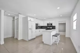 8224 NW 1st Pl, Miami, FL 33150 - Photo 4