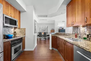 350 SE 2nd St, Fort Lauderdale, FL 33301 - Photo 6