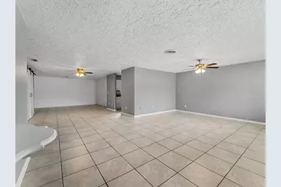 306 Riomar Drive, Port Saint Lucie, FL 34952 - Photo 4