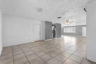 306 Riomar Dr, Port Saint Lucie, FL 34952 - Photo 18