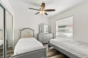 8064 Pelican Harbour Dr, Greenacres, FL 33467 - Photo 28