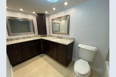 5372 Eagle Lake Drive, Palm Beach Gardens, FL 33418 - Photo 2