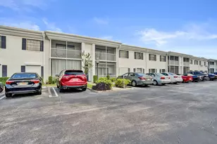 110 Cypress Club Dr, Pompano Beach, FL 33060 - Photo 1