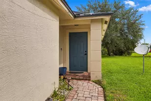 1985 SW Marblehead Way, Port Saint Lucie, FL 34953 - Photo 4
