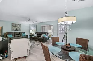 414 Pine Glen Ln, Greenacres, FL 33463 - Photo 8