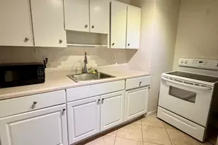 1226 S H St, Lake Worth Beach, FL 33460 - Photo 6