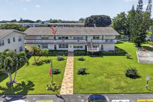 135 Somerset G, West Palm Beach, FL 33417 - Photo 32