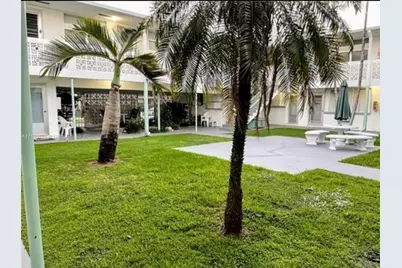 1717 Rodman Street #18, Hollywood, FL 33020 - Photo 20