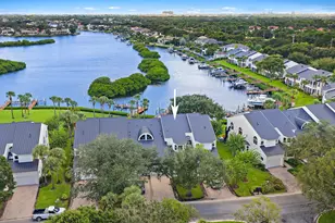 214 Eagle Dr, Jupiter, FL 33477 - Photo 2