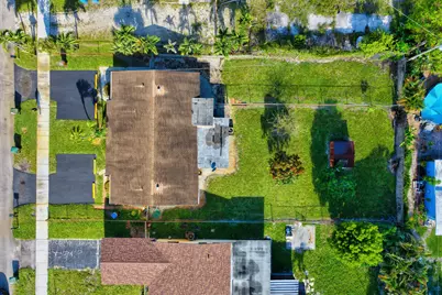 837 NW 41st Street #A-B, Oakland Park, FL 33309 - Photo 20