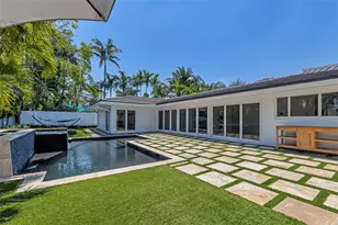 2008 Admirals Way, Fort Lauderdale, FL 33316 - Photo 10