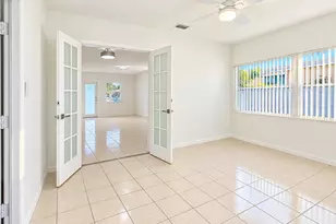 835 Fernwood Dr, West Palm Beach, FL 33405 - Photo 14