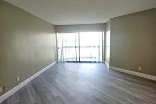 1820 N Congress Ave, West Palm Beach, FL 33401 - Photo 2