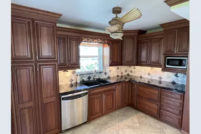 109 Wettaw Lane #101, North Palm Beach, FL 33408 - Photo 10