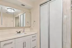 330 SE 20th Ave, Deerfield Beach, FL 33441 - Photo 12