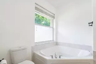 237 Coral Trace Ct, Delray Beach, FL 33445 - Photo 16