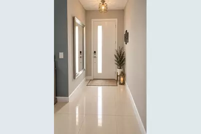 9079 Kingsmoor Way #9079, Lake Worth, FL 33467 - Photo 2