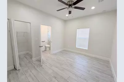 1562 W 26th Court, Riviera Beach, FL 33404 - Photo 8