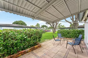 572 High Point Dr, Delray Beach, FL 33445 - Photo 22