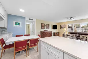 572 High Point Dr, Delray Beach, FL 33445 - Photo 12