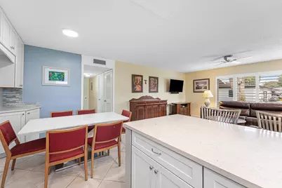 572 High Point Drive #D, Delray Beach, FL 33445 - Photo 12