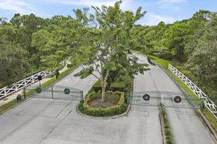 6815 SE Twin Oaks Cir, Stuart, FL 34997 - Photo 36