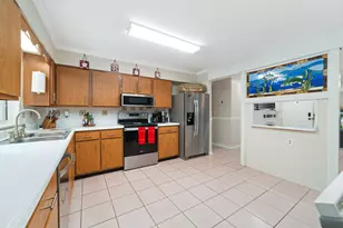 3320 Sunrise Blvd, Fort Pierce, FL 34982 - Photo 8