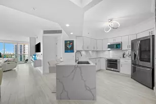 347 N New River Dr E, Fort Lauderdale, FL 33301 - Photo 8